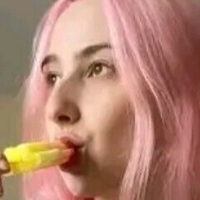 Adelaide saywell Nahé