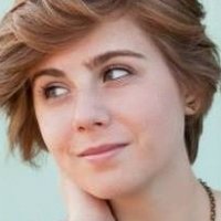 Alex Hinton Nahé