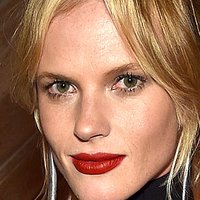 Anne Vyalitsyna Nahé