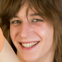 April Gillespie Nahé