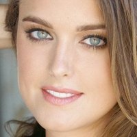 Ashley Newbrough Nahé