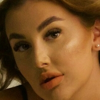 baddie_girlll Nahé