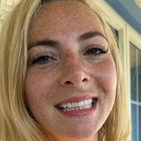 Becky Houze Nahé