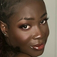 blackbarbiworld Nahé