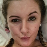 boredenglishwife Nahé