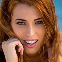 Caitlin McSwain Nahé
