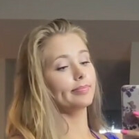 CarmenBlondie Nahé
