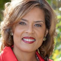 Carol Little Nahé