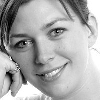 Claudia Harrison Nahé