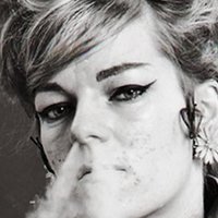 Cookie Mueller Nahé