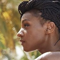 Crystal Dunn Nahé