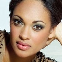 Cynthia Addai-Robinson Nahé