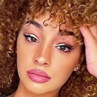 Dana Curly Nahé