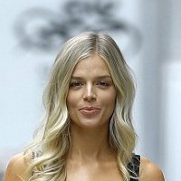 Danielle Knudson Nahé