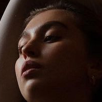 Diana Pozhidaeva Nahé