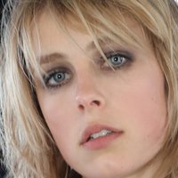 Edie Campbell Nahé