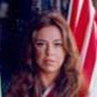 Elaine Giftos Nahé