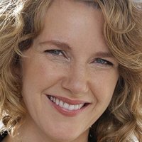 Elise Robertson Nahé