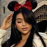 elizabeth-flores Nahé