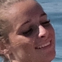 Ella Toone Nahé