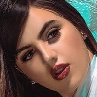 Ely La Bella Nahé
