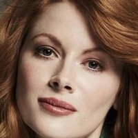 Emily Beecham Nahé