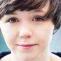Emily Skeggs Nahé