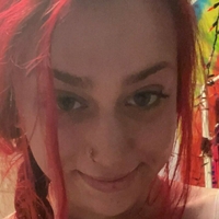 emilymstott Nahé
