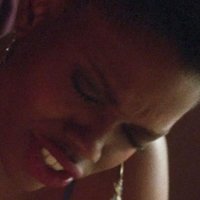 Gloria Lynne-Henry Nahé