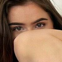 haileywalker_official Nahé