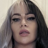 Hayley Rowson Nahé