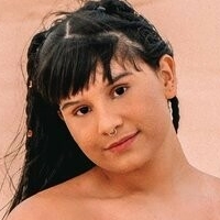 Indiazinha Moema Nahé