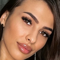Iuhas Alexandra Nahé