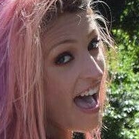 Jaclynn Crooks Nahé