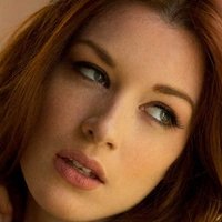 Jessica Stoyadinovich Nahé