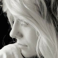 Jezz Von Sperling Nahé