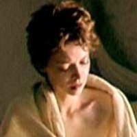 Julie Cox Nahé