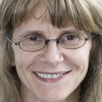 Karen Phillips Nahé