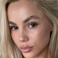 Katelyn Nahé
