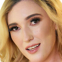 Katie Kinz Nahé
