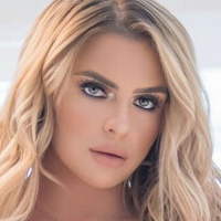 Katie Valentine Nahé