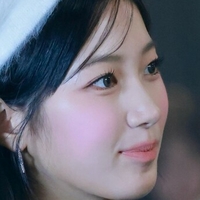 Kazuha Nakamura 中村 一葉 Nahé