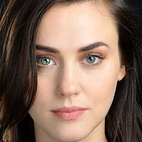 Kelly Wenham Nahé