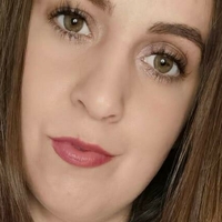 Kerry Louise Nahé