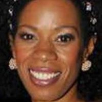 Kim Wayans Nahé