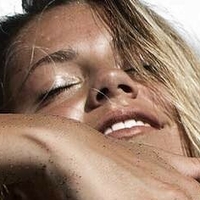 Kinsey Golden Nahé
