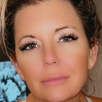 Kris Daniels Nahé