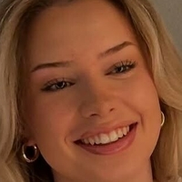 Larysa Salomea Nahé