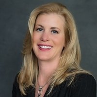 Laura Burkett Nahé