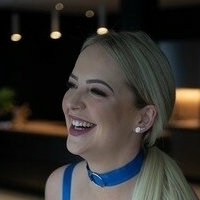 Lexi Kiss Nahé
